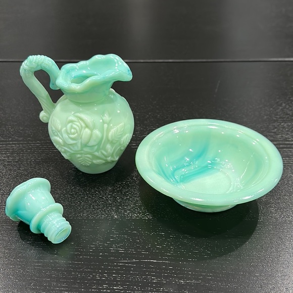 Avon Vintage Teal Oil Pitcher with Stopper and Bowl Set - Picture 5 of 10